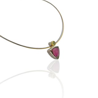 Wassermelonen-Turmalin Kettenanhänger aus Silber und Gold