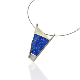 Naturbelassener Lapislazuli Kettenanhänger aus 925 Silber, Geometrischer Anhänger für Sie