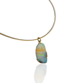 Boulder Opal Anhänger aus 750 Gelbgold und 925 Silber