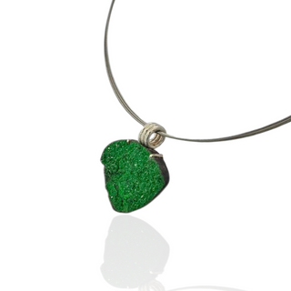 Naturbelassener Uwarowit Anhänger – Grüner Granat in Silber