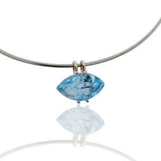 Navetteförmiger Aquamarin Kettenanhänger aus Weißgold - Stilvolles Handgefertigtes Schmuckstück - Schmucklinie-shop