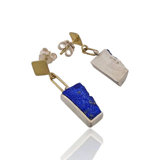Ohrringe aus Gelbgold,  Silber und naturbelassenem Lapislazuli - Schmucklinie-shop
